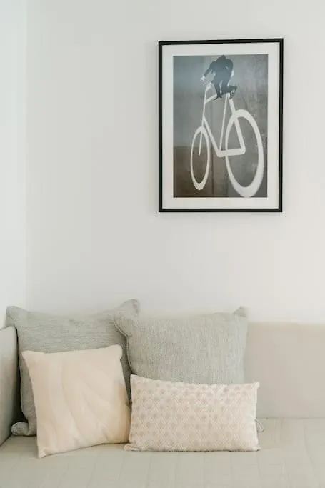Hip Apt Perfect For 4 Or 6, Great District, Metro Vienna Austria
